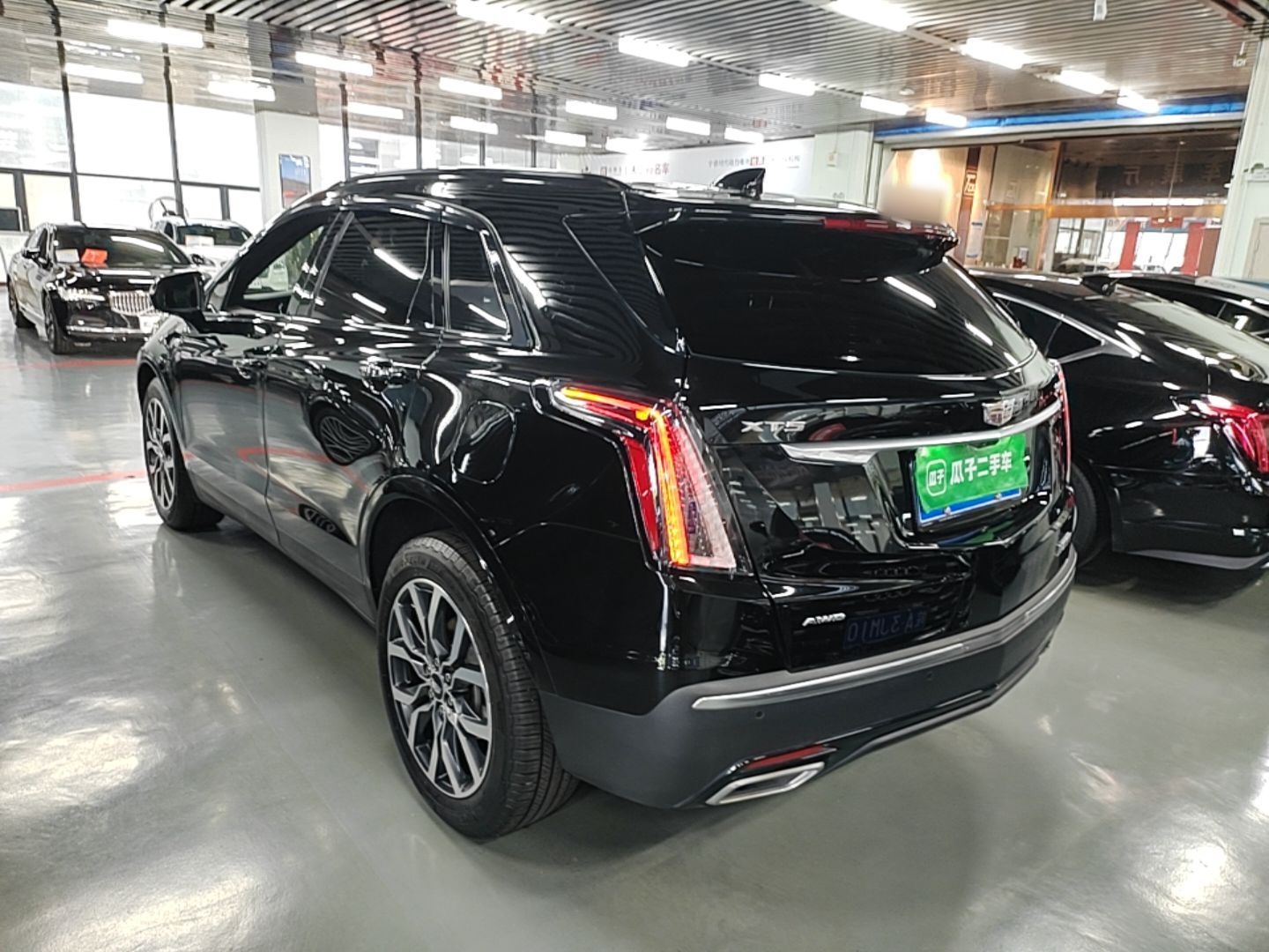 Cadillac xt5 2023 — фото 4
