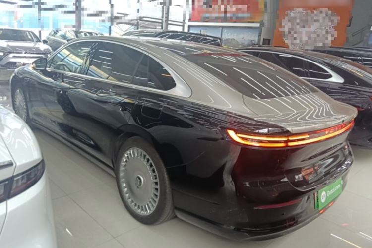 Voyah Lantu Chiguang L 2026 — 4