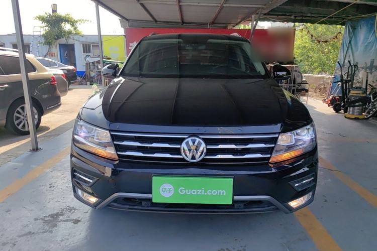 Volkswagen Tiguan L 2019 — 2