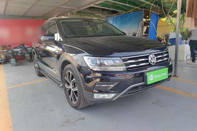Volkswagen Tiguan L 2019 — 3