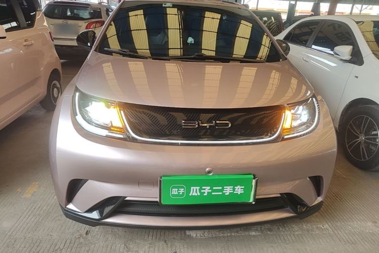 BYD Dolphin 2023 — 2
