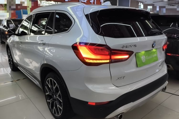BMW X1 2022 — фото 4