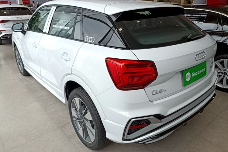 Audi q2l 2025 — фото 4