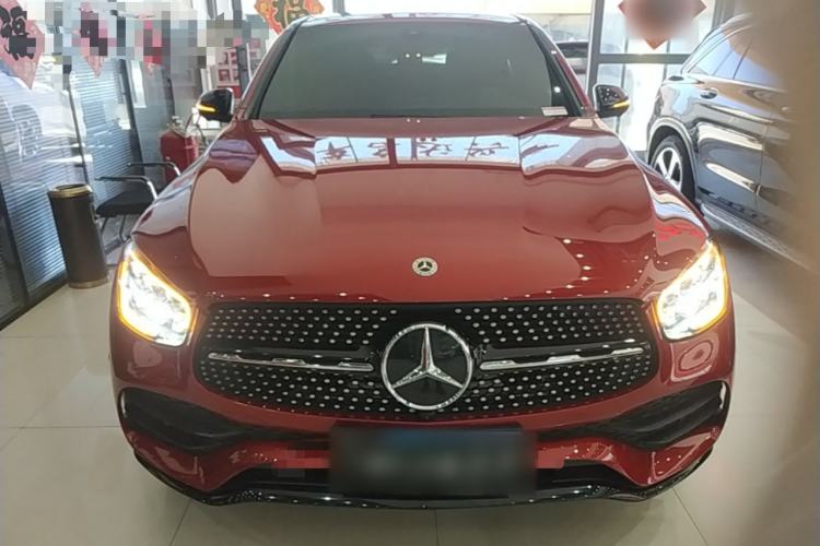 Mercedes-Benz GLC 260 2022 — 2
