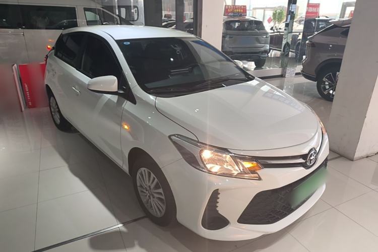 Toyota Vios 2021 — 3