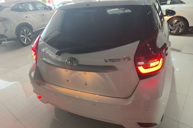 Toyota Vios 2021 — 5