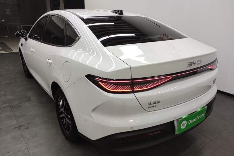 BYD Seal 05 2025 — 4