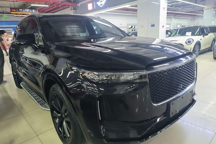 Li Auto ONE 2020 — 3