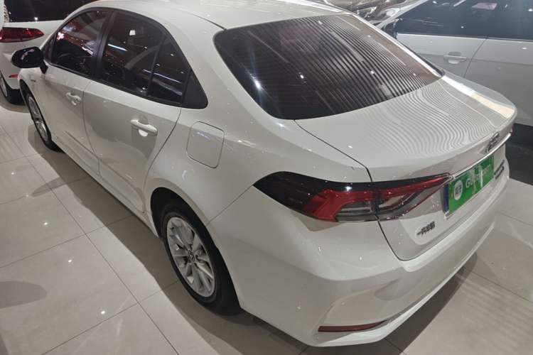 Toyota Corolla 2021 — 4