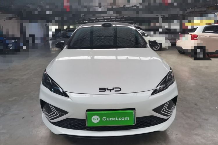 BYD Seal 05 DM-i 2025 — фото 2