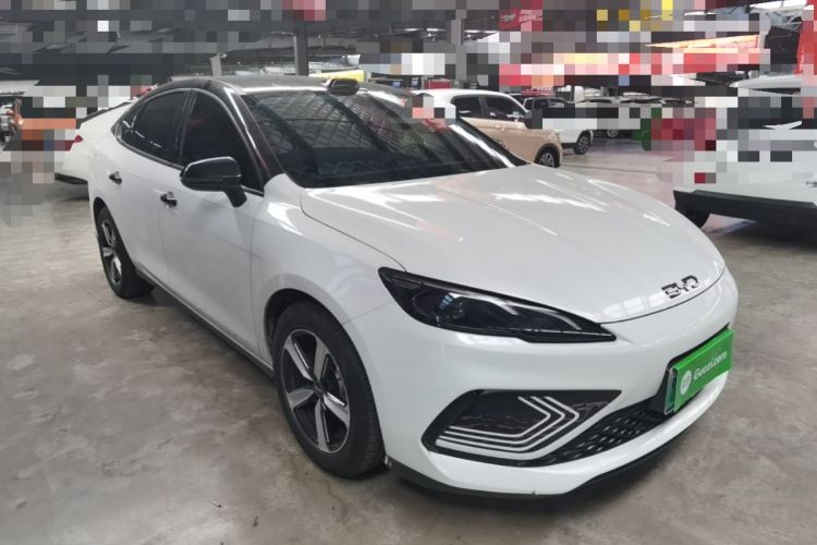 BYD Seal 05 DM-i 2025 — фото 3