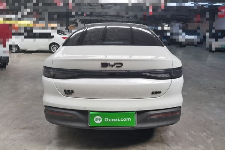 BYD Seal 05 DM-i 2025 — фото 5