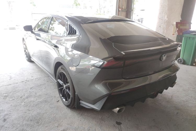 ChangAn UNI-V 2022 — 4