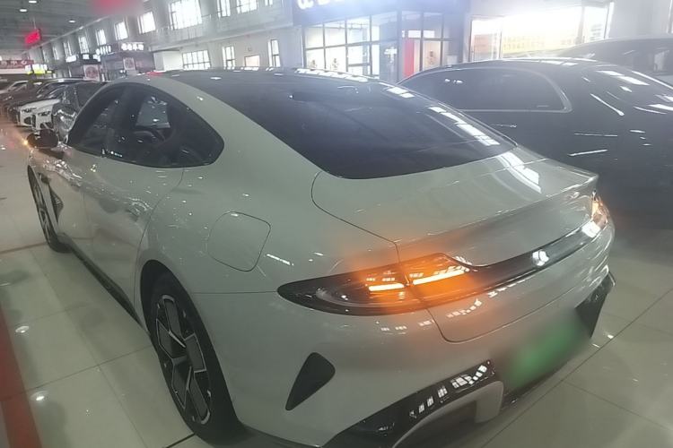 Xiaomi SU7 2024 — 4