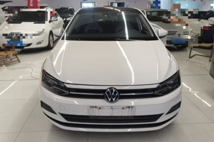 Volkswagen Polo 2021 — 2