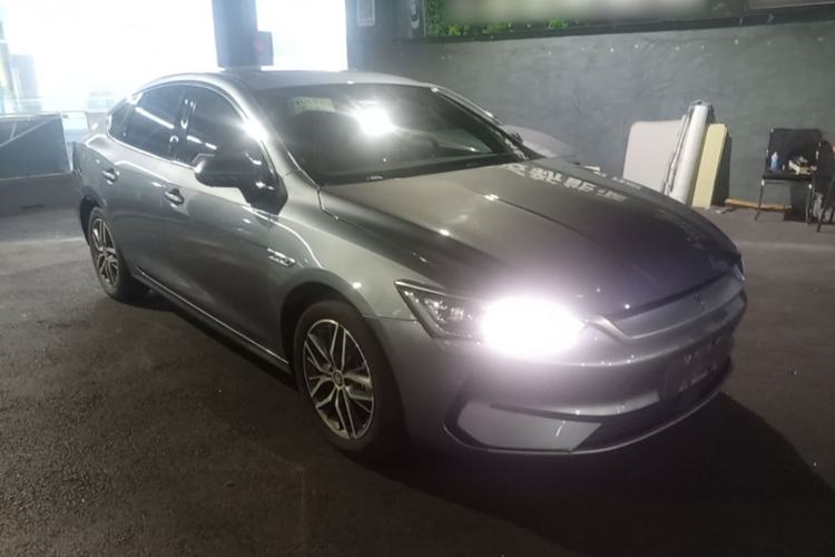 BYD Qin Plus 2021 — фото 3