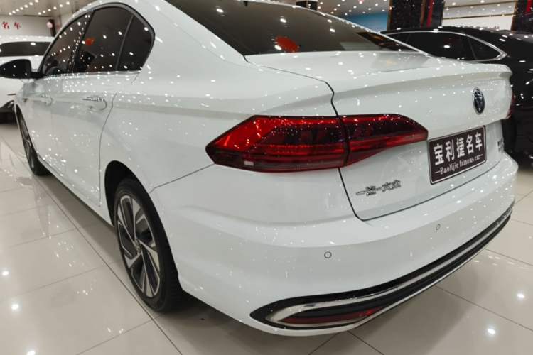 Volkswagen Bora 2023 — 4
