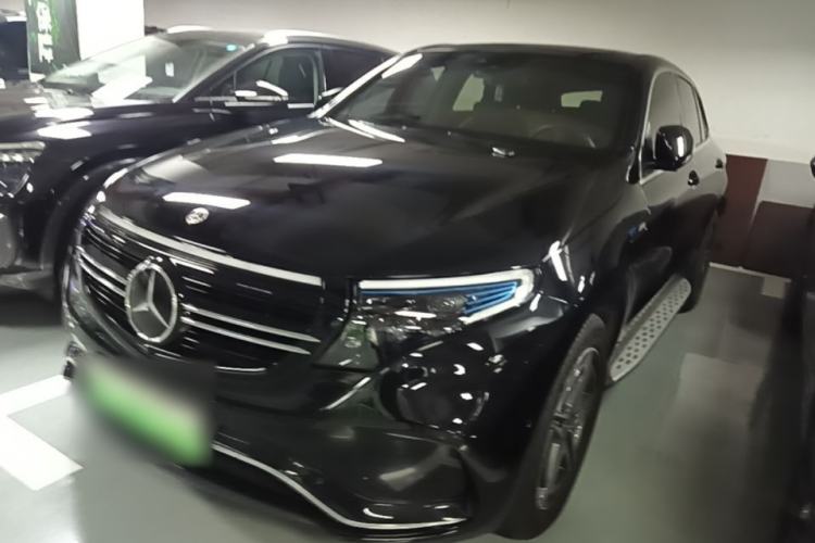 Mercedes-Benz EQC 400 2020 — фото 1