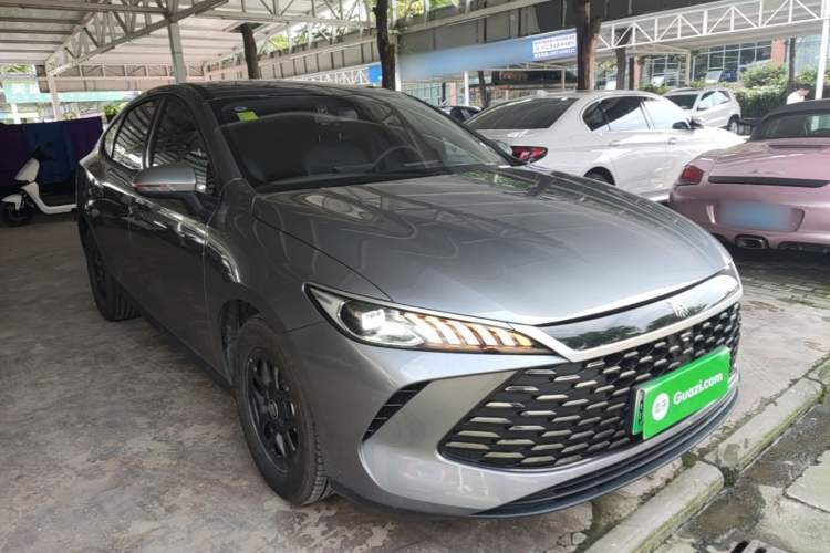 BYD Qin PLUS 2025 — фото 3