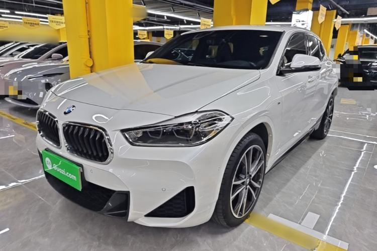 BMW X2 2020 — фото 1