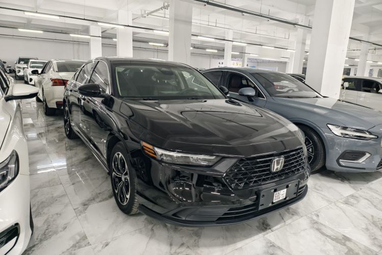Honda Accord 2024 — 3