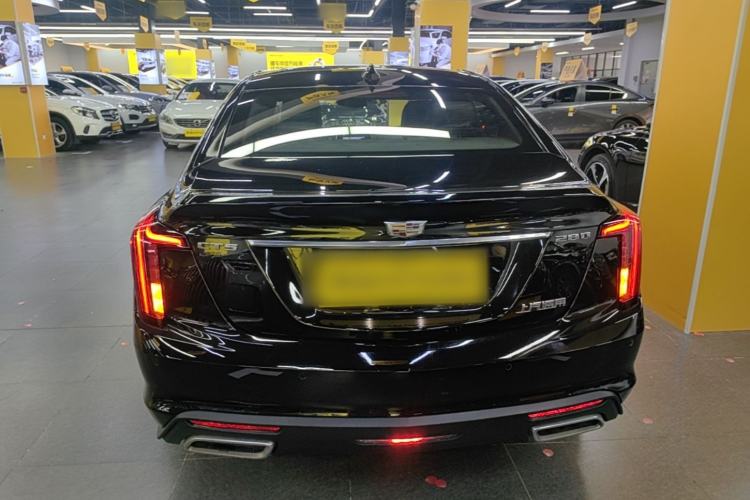 Cadillac CT5 2021 — 5