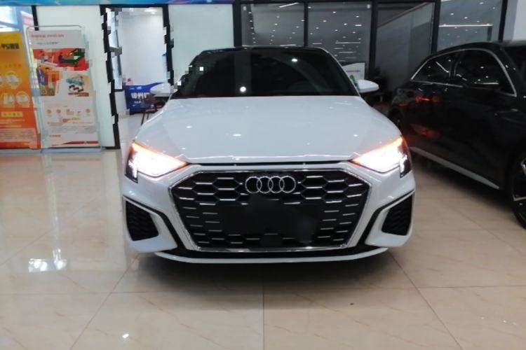 Audi A3 2022 — 2