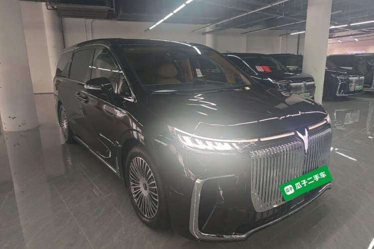 Voyah Dream 2025 — 3
