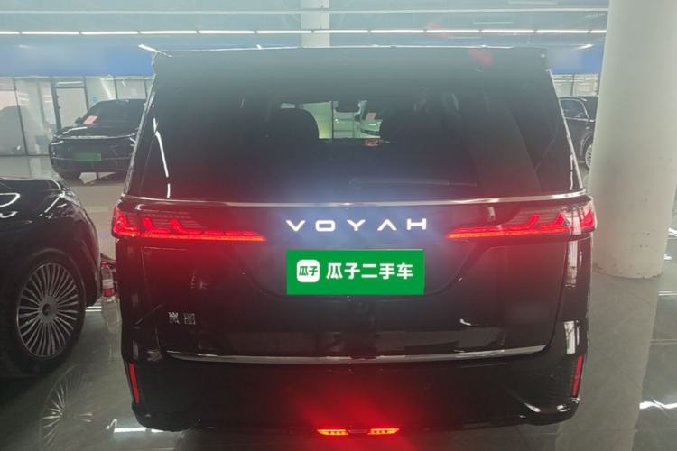Voyah Dream 2025 — 5