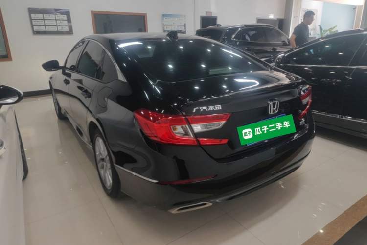 Honda Accord 2018 — 4