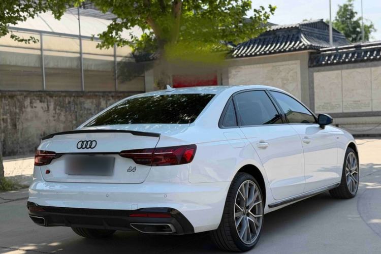 Audi A4 2024 — 3