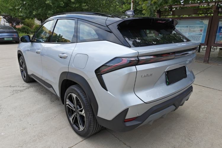 Geely Galaxy L7 2025 — 4