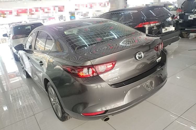Mazda Mazda 3 2023 — 4