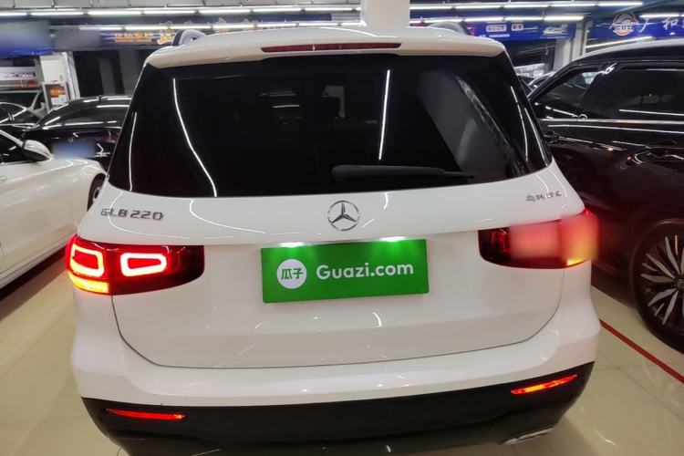 Mercedes-Benz GLB 220 2022 — 5