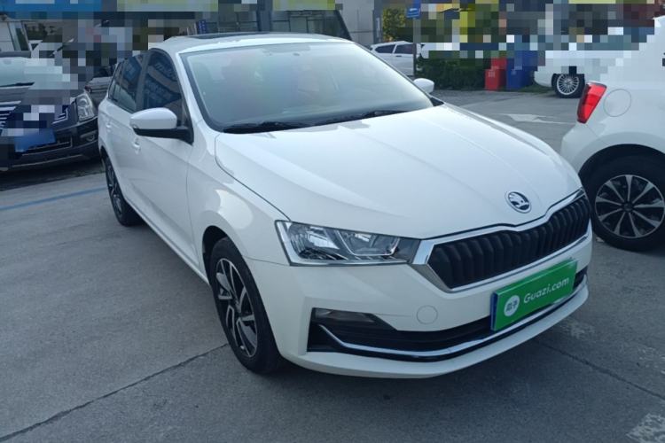 Skoda Rapid Spaceback 2020 — 3