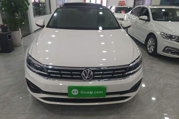 Volkswagen Lamando 2021 — 2