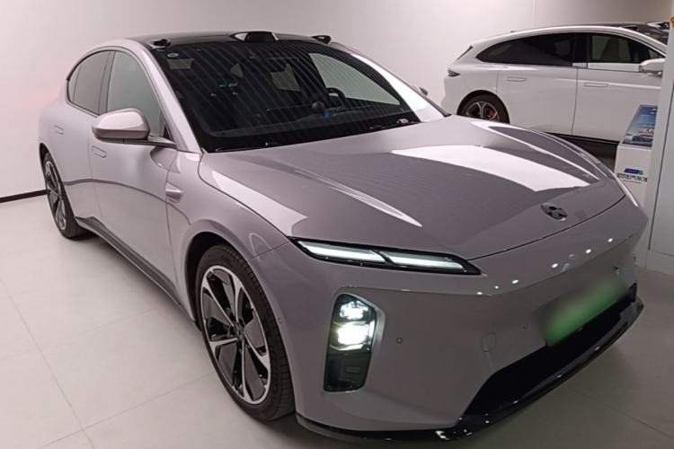 NIO ET5 2025 — 3