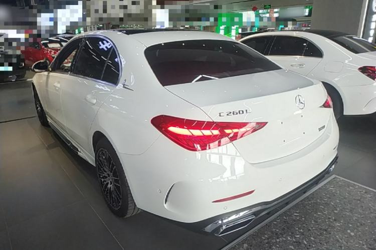 Mercedes-Benz C 260 L 2025 — фото 4