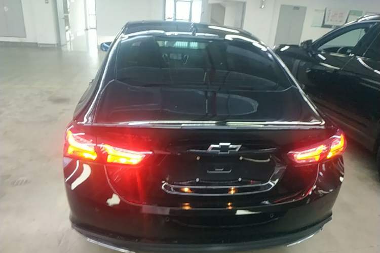 Chevrolet Malibu XL 2019 — 5