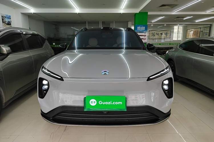 NIO ES6 2024 — 2
