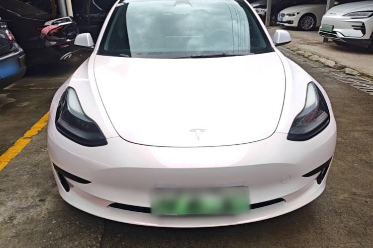 Tesla Model 3 2022 — 2