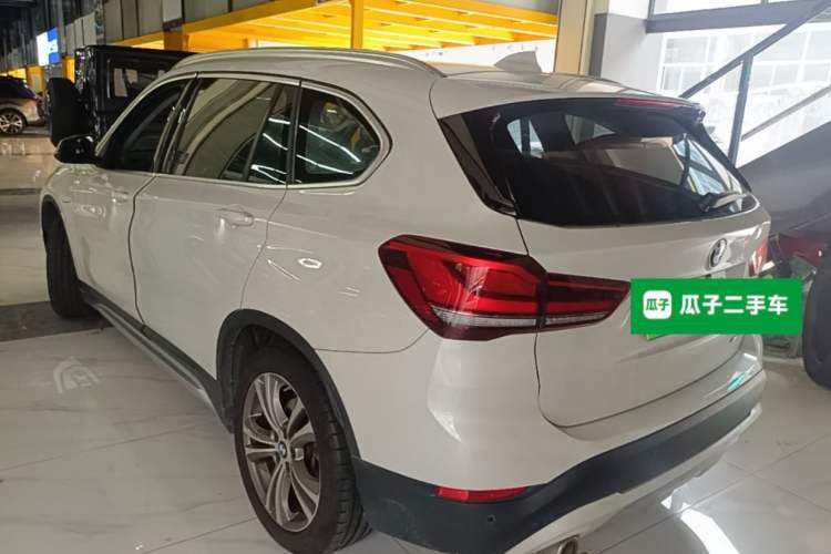BMW X1 2021 — 4