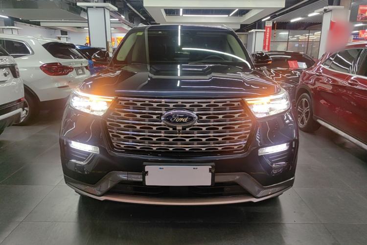 Ford Explorer 2020 — фото 2