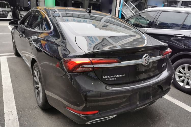 Buick LaCrosse 2022 — 5
