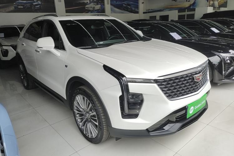 Cadillac XT4 2024 — 3