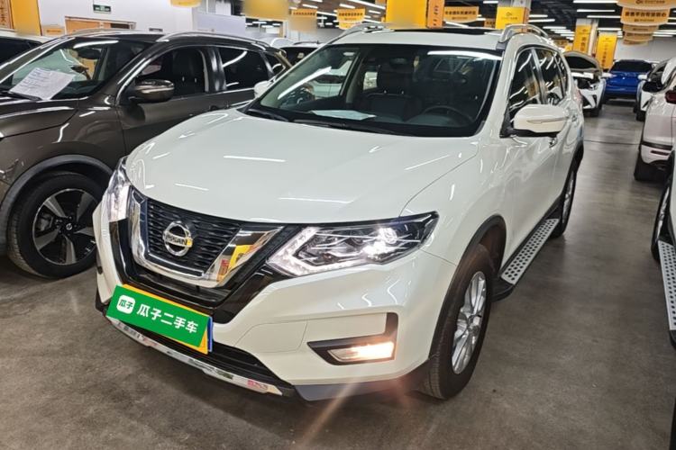 Nissan X-Trail 2023 — фото 1