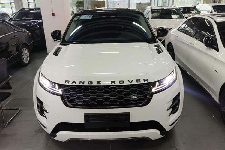 Land Rover Range Rover Evoque 2021 — фото 2