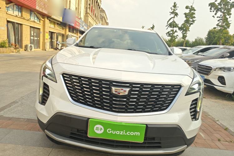Cadillac XT4 2021 — 2
