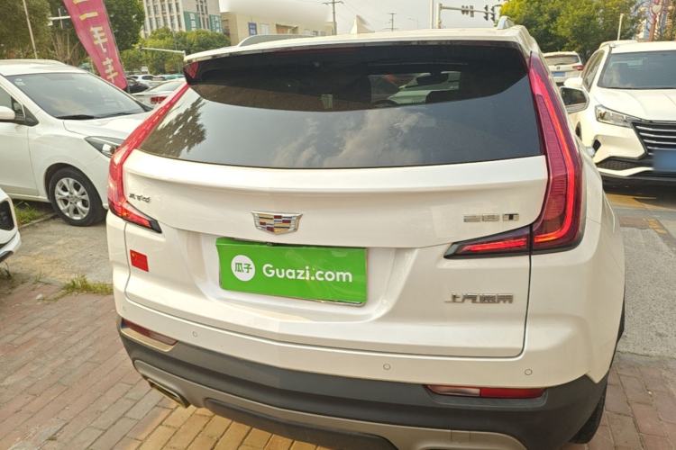 Cadillac XT4 2021 — 5