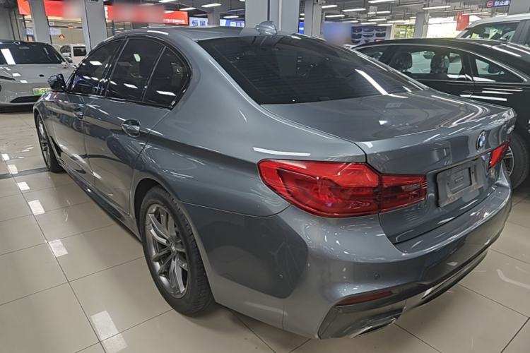 BMW 525i 2020 — 4